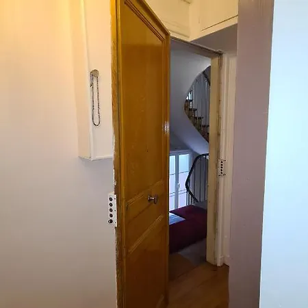 Residence Cosy, Chambre Privee Non Mitoyenne Avec Serrure Dans Un Appartement De 50 M Carres Colombes  Exterior photo