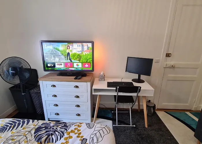 Residence Cosy, Chambre Privee Non Mitoyenne Avec Serrure Dans Un Appartement De 50 M Carres