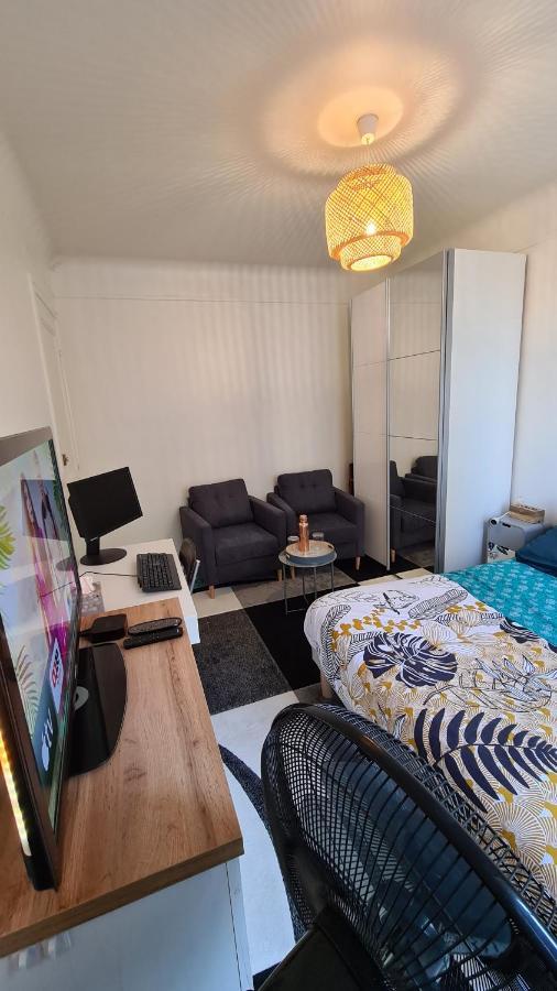 Cosy, Privee Non Mitoyenne Avec Serrure Dans Un De 50 M Carres