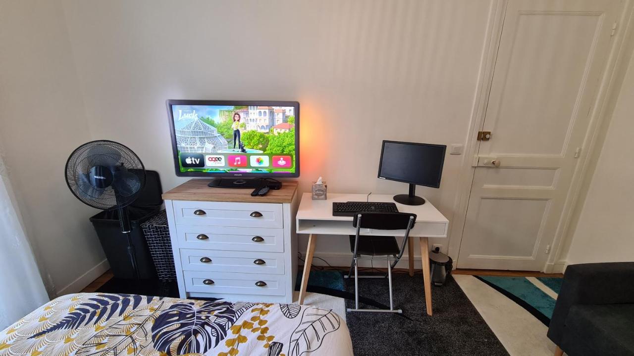 Homestay Cosy, Privee Non Mitoyenne Avec Serrure Dans Un De 50 M Carres Colombes (Hauts-de-Seine)