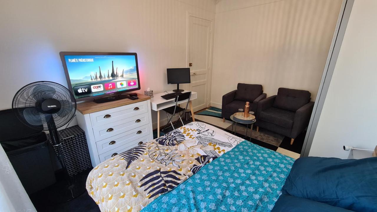 Cosy, Privee Non Mitoyenne Avec Serrure Dans Un De 50 M Carres