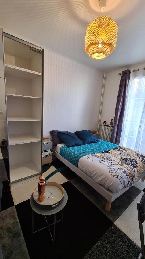 Cosy, Privee Non Mitoyenne Avec Serrure Dans Un De 50 M Carres * Bois-Colombes